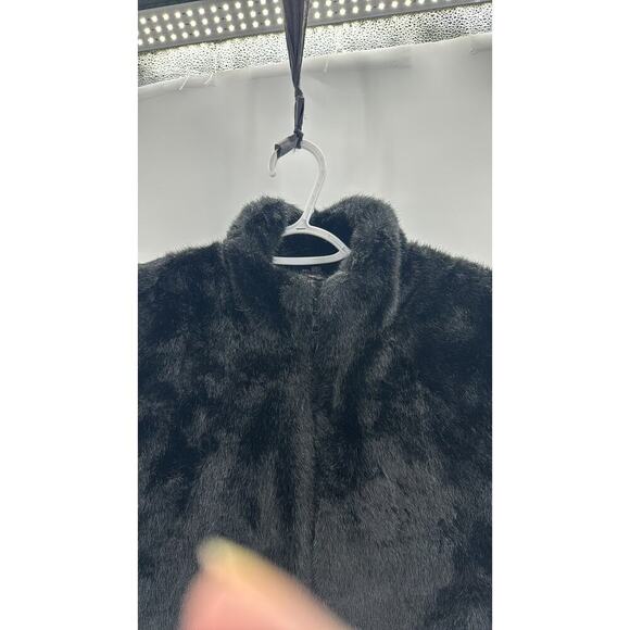 Cejon Accessories Inc. Black Faux Fur Vest Size L western cabin Colorado chic - Picture 3 of 8